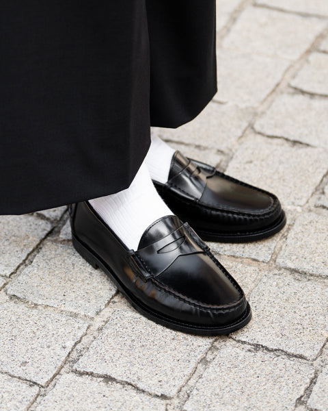 ローファー・オックスフォード Black Leather Sylvie Chain Loafers Gucci-Black Leather Sylvie Chain Loafers - Runway Catalog