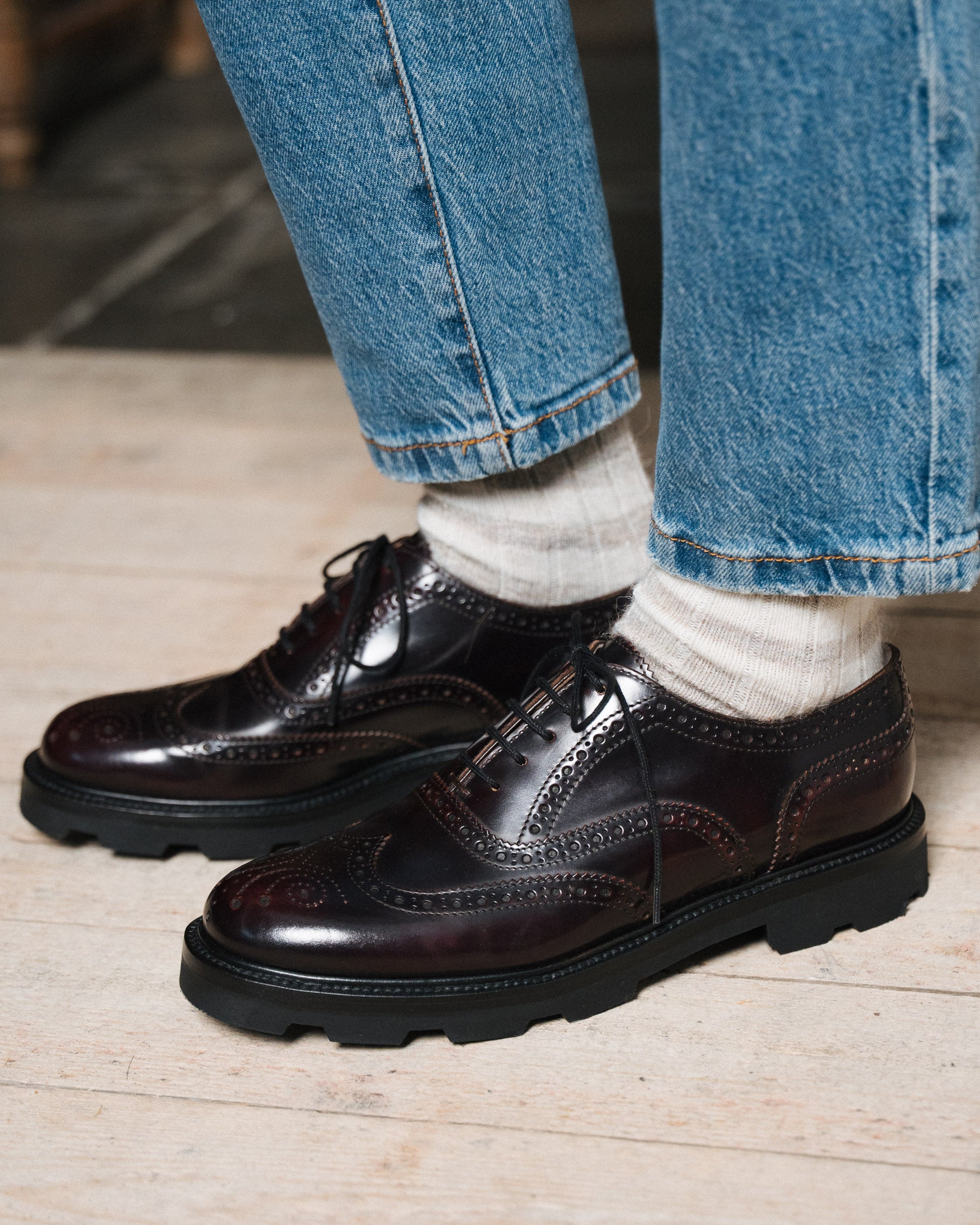Burgundy Oxfords with a lug sole, Made in Italy Velasca